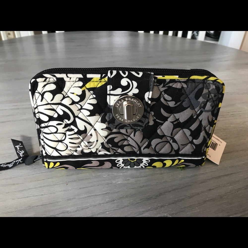 NWT Vera Bradley Turn Lock Wallet Retired Baroque